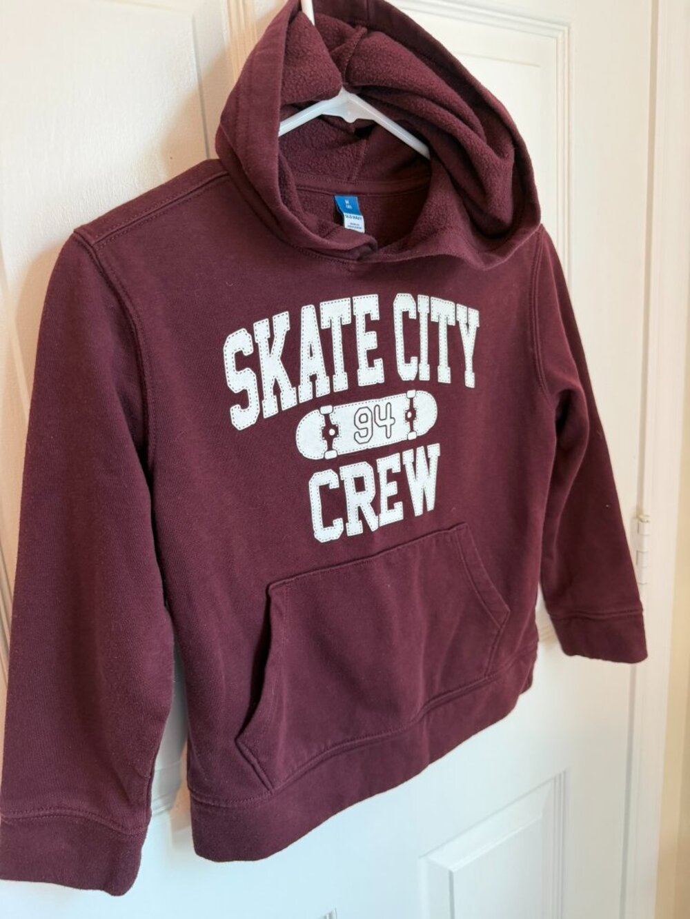 Boy's Medium Maroon Skater Fall Hoodie Medium